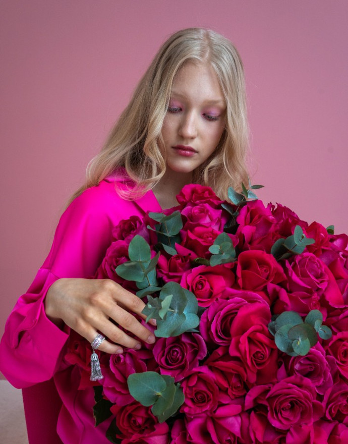 Французская роза «Pink floud»  45 штук купить по цене 10 950 руб. с быстрой доставкой | Маркет-цветов